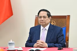政府总理范明政与马来西亚总理安瓦尔·易卜拉欣通电话