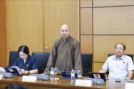 奠边省国会代表释德善上座。图自越通社