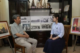 记者朱志诚与关于战争史上最大规模战俘交换的摄影作品