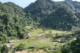 原始村落杭奏：旅游发展为苗族同胞创造生计