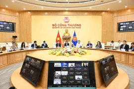 《东盟货物贸易协定》升级谈判第二次东盟经济部长特别会议召开。图自baochinhphu.vn