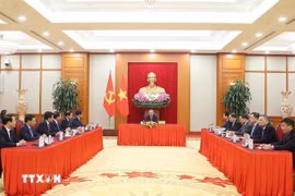 2025年4月4日，越共中央总书记苏林与美国总统唐纳德·特朗普就越美关系通电话。图自越通社