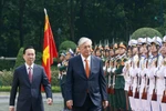 国家主席武文赏举行仪式 欢迎哈萨克斯坦总统托卡耶夫访越
