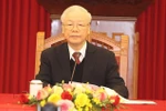 越共中央总书记阮富仲与古共中央第一书记、古巴共和国国家主席迪亚斯·卡内尔通电话