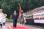 政府总理范明政举行仪式 欢迎新西兰总理杰辛达·阿德恩访问越南