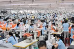 加强拓展市场 奋力夺取双胜利