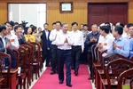 越共中央总书记苏林在河内开展选民接触活动