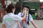 我国在挑战中稳步前行