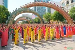 胡志明市奥黛节参与人数近350万人次