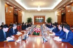 推动越中关系更好、更可持续发展