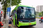 VinBus电动公交车。图自Vietnam+
