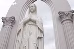 孟陵教堂：富安省迷你欧洲的空间