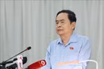 国会主席陈青敏发表讲话。图自越通社