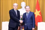 苏林总书记、国家主席与中国首席大法官、最高人民法院院长张军亲切握手。图自越通社