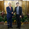 越共中央总书记、国家主席苏林与新加坡总理黄循财举行会谈