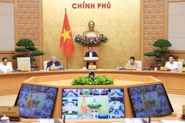 范明政总理主持召开政府与各地方全国视频会议。图自越通社