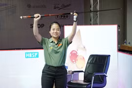 女选手阮德燕生夺得2026年三颗星开伦式台球锦标赛冠军。图自越通社