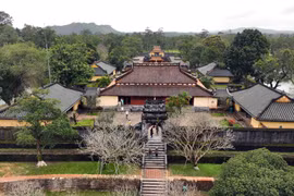 “绿色化”与全面数字化双战略驱动发展取得令人印象深刻的突破