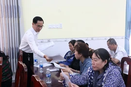 芹苴市加强监管 支持渔民解除 IUU“黄牌”警告