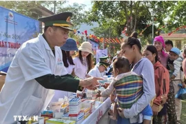 从决议到实践：人民是越南各项决策的主体。图自越通社