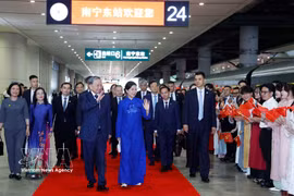 越共中央总书记总书记、国家主席苏林欢送仪式在南宁东站举行。图自越通社