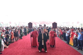 走进国家成就展，领会越南文化长河之旅