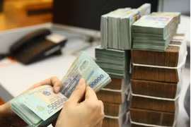 前7月全国进出口税收收入增长近19%。图自Vietnam+