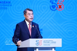 越南政府总理黎明兴在东盟—俄罗斯商业论坛开幕式上讲话。图自越通社