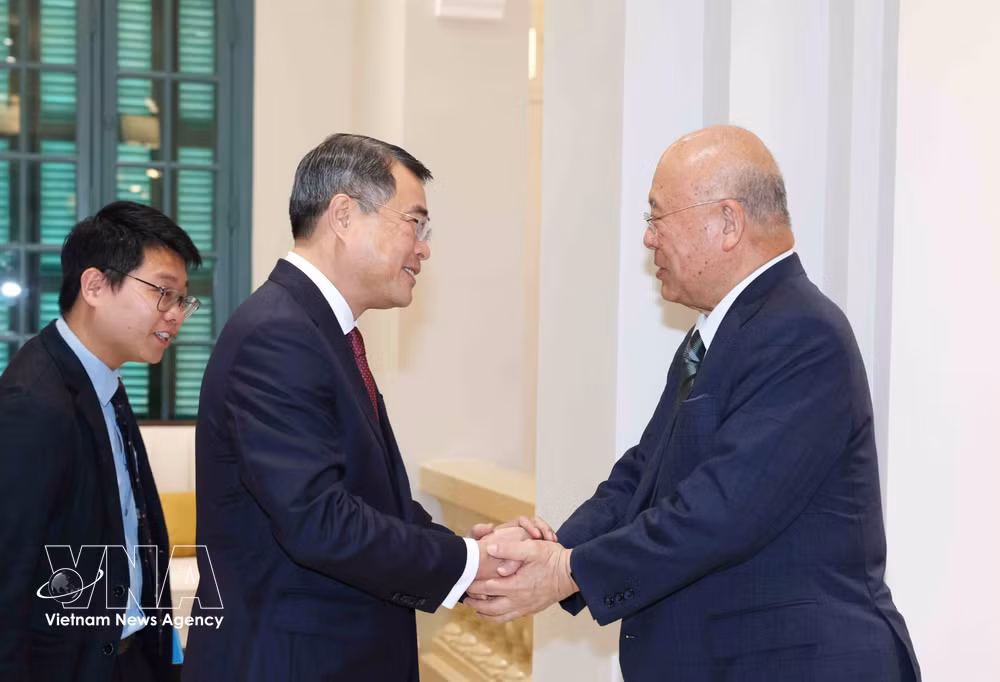 vnanet-truong-ban-to-chuc-trung-uong-tiep-co-van-dac-biet-lien-minh-nghi-si-huu-nghi-nhat-viet-8631650.jpg