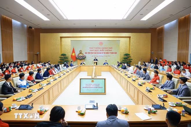 thu-tuong-bieu-duong-hoc-sinh-doat-giai-tai-cac-ky-thi-quoc-te-3.jpg