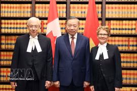越共中央总书记、国家主席苏林会见加拿大参议院和众议院议长 图自越通社