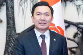 蒙古国国家大呼拉尔主席宾巴朝格特 图自News Arena