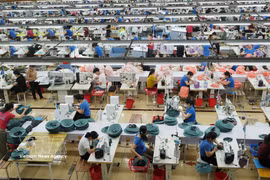 TNG Sông Công工厂缝纫生产线一角。图：越通社