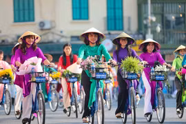 三·八妇女节：弘扬女性的巨大努力和贡献
