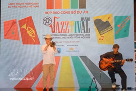 2026年河内国际爵士音乐节（Hanoi Jazztival 2026）项目发布活动上的艺术家。图片来源：越通社