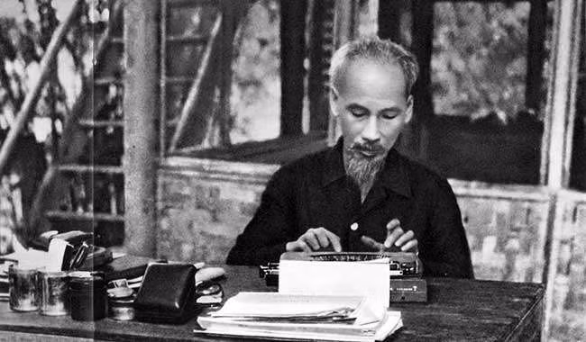 胡志明.jpg