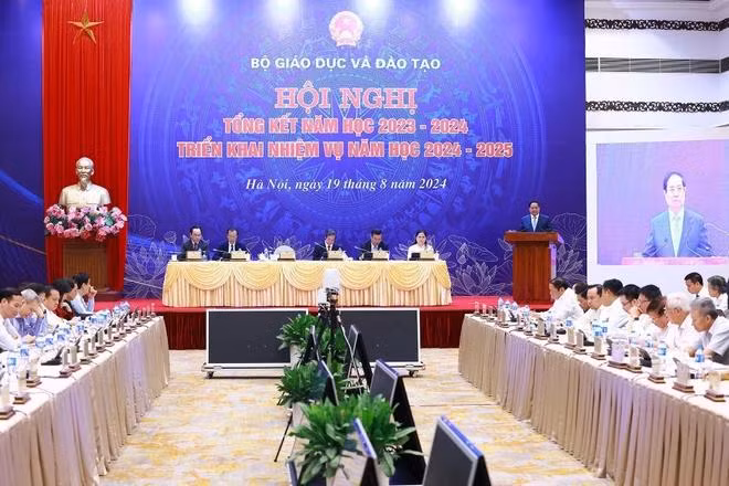 vna-potal-thu-tuong-pham-minh-chinh-du-hoi-nghi-trien-khai-nhiem-vu-nam-hoc-2024-2025-7544887-5592.jpg.webp
