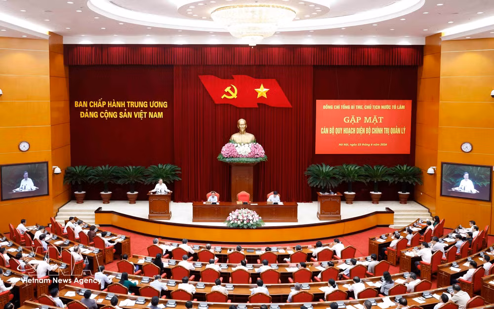 vnanet-potal-tong-bi-thu-chu-tich-nuoc-to-lam-chu-tri-gap-mat-can-bo-quy-hoach-dien-bo-chinh-tri-quan-ly-8844014.jpg