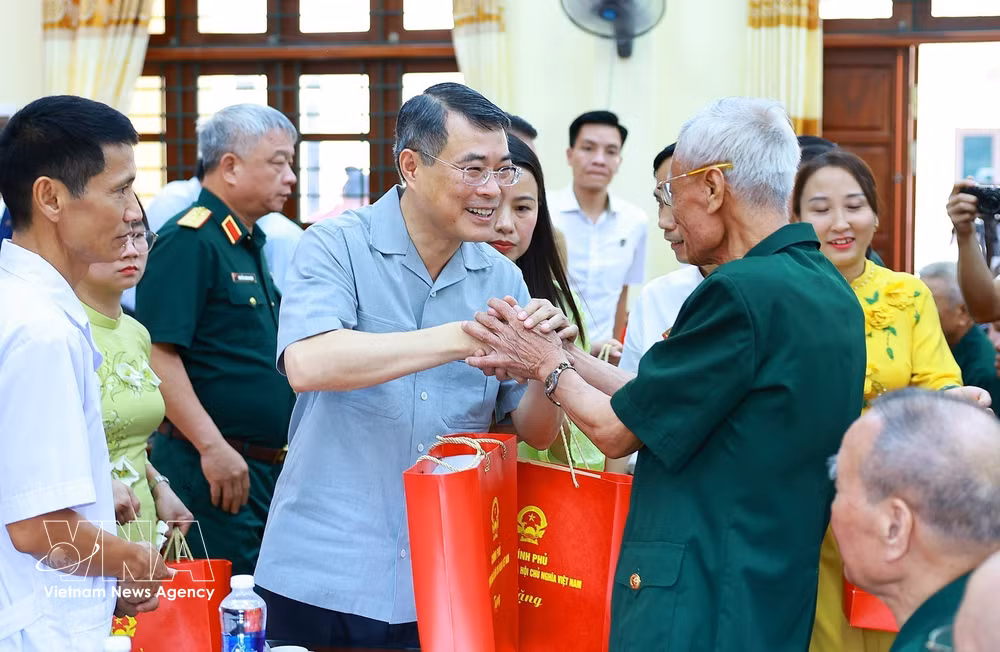vnanet-potal-thu-tuong-tham-trung-tam-dieu-duong-thuong-binh-kim-bang-8890526-2.jpg