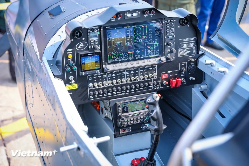 TP-150飞机的设计和制造符合于国际标准，如EASA CS-VLA和FAA实验性飞机标准，以及多个军事标准。图自Vietnam+