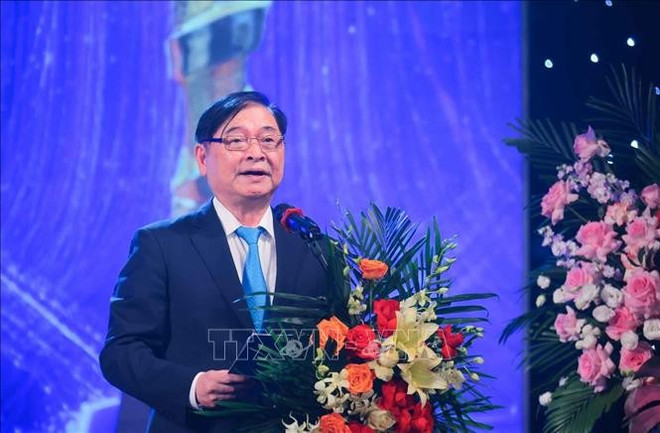 越南科学技术协会联合会主席潘春勇发表讲话。图自越通社 le-22625.jpg