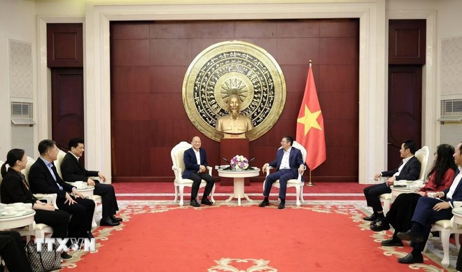 越南驻中国大使范青平会见广西壮族自治区人民政府副主席廖品琥。图自越通社 viet-nam-quang-tay-1.jpg