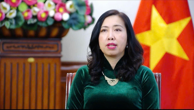 越南外交部副部长黎氏秋姮。图自越通社 vna-potal-thu-truong-ngoai-giao-le-thi-thu-hang-tra-loi-bao-chi-truoc-them-chuyen-cong-tac-cua-chu-tich-quoc-hoi-tran-thanh-man-7945731.jpg