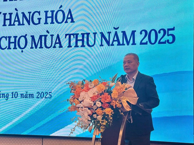 越南工贸部进出口局局长阮英山在开幕式上致辞。图自越通社 anh3.jpg