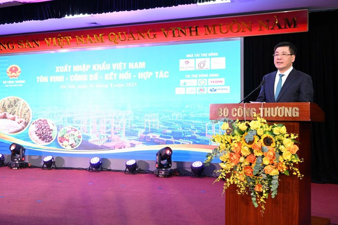 越南工贸部部长阮鸿延提出加大进出口力度的三大战略措施。图自Vietnam+ diennk1.jpg