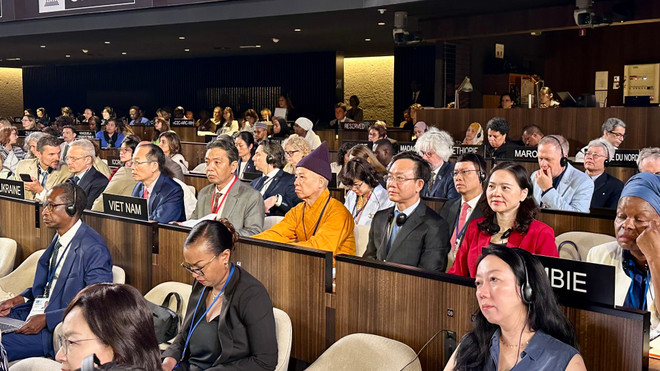越南代表团与会。图自越通社 vna-potal-khai-mac-ky-hop-thu-47-uy-ban-di-san-the-gioi-cua-unesco-8136021.jpg
