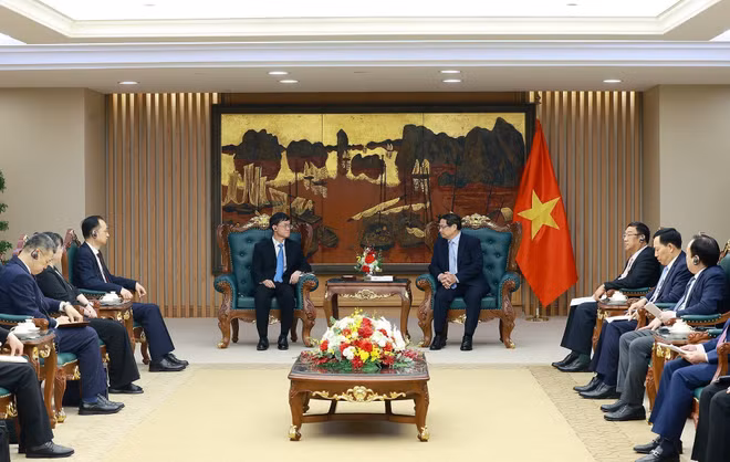 vna-potal-thu-tuong-tiep-bo-truong-bo-cong-tac-quan-nhan-xuat-ngu-trung-quoc-8001544.jpg