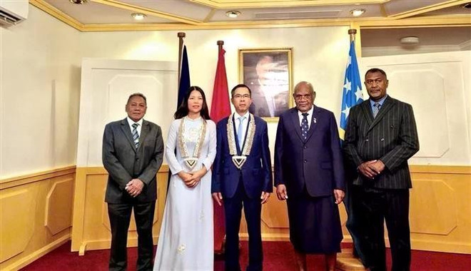 vna-potal-gioi-chuc-solomon-danh-gia-cao-quan-he-huu-nghi-hop-tac-voi-viet-nam-7899996.jpg