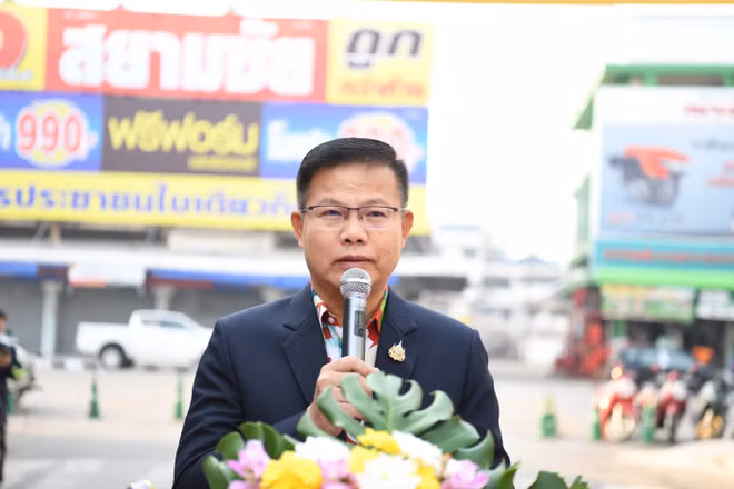 vna-potal-pho-am-thuc-van-hoa-thai-lan-viet-nam-net-dep-cua-van-hoa-viet-tai-xu-so-chua-vang-7928027.jpg