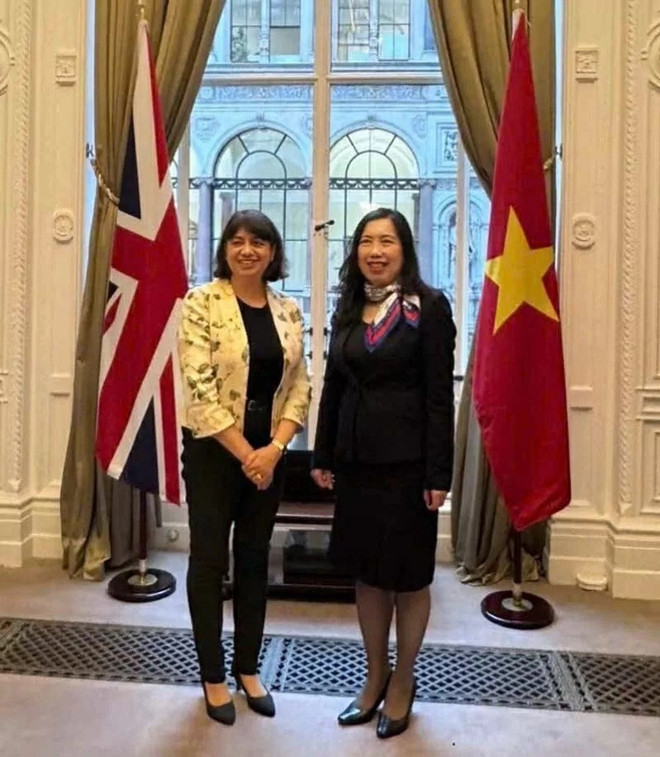 越南外交部副部长黎氏秋姮和英国外交、联邦及发展事务大臣西玛·马尔霍特拉。图自baoquocte.vn 12.jpg